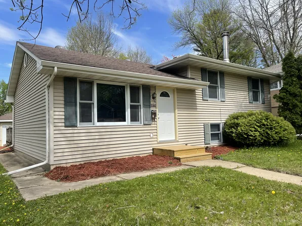 2666 11th Ave NW, Rochester, MN 55901