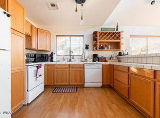 2231 Meadow Ln, Overgaard, AZ 85933