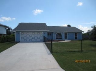 1915 Rio Vista Dr, Fort Pierce, FL 34949