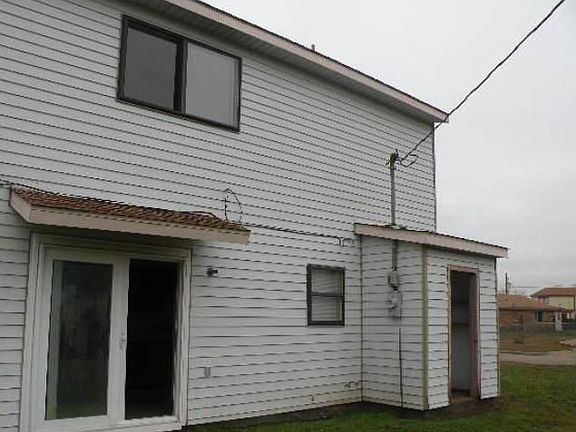 5th image of 3101 Curts Cir