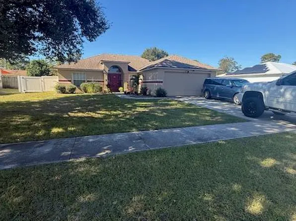 1818 Courtland Blvd, Deltona, FL 32738