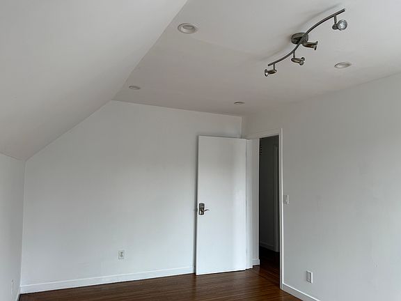 5th image of 1259A 14th Ave APT A