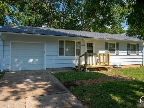 5218 SW 28th St, Topeka, KS 66614