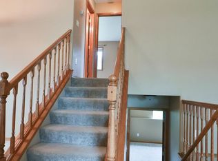816 S Tayberry Ave, Sioux Falls, SD 57106