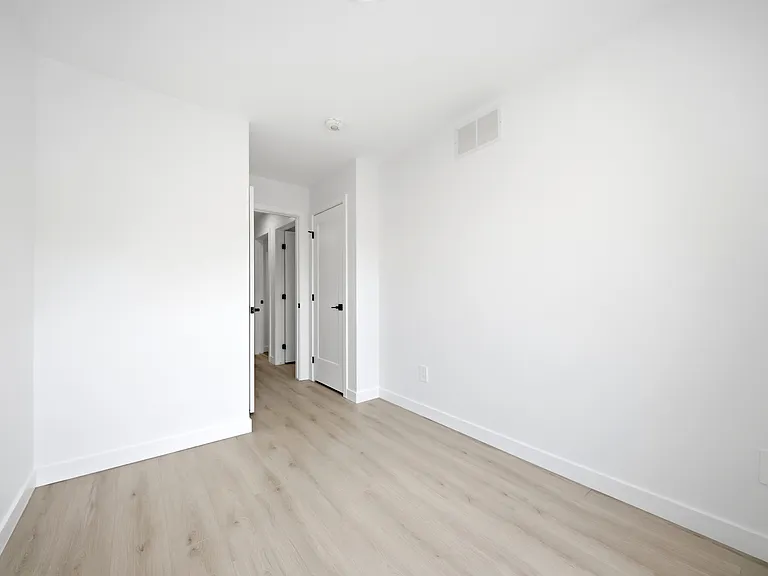 31 Mill St #12 — Photo 25