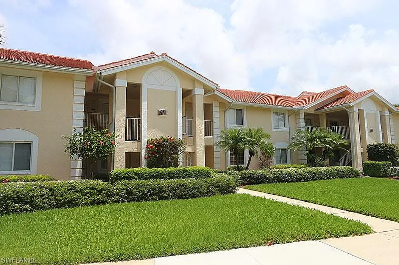 7812 Emerald Cir #201