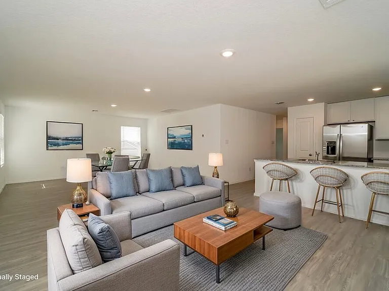 8803 Barrow Path — Photo 5
