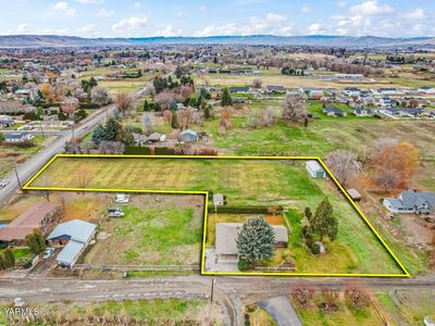 2506 S 70th Ave, Yakima, WA, 98903