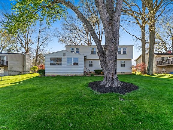 2nd image of 2085 Woodland Trce