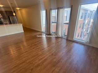 450 Cambridge St #4, Allston, MA 02134