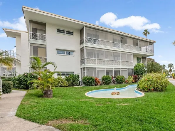 1000 N Shore Dr NE Unit 1, Saint Petersburg, FL 33701