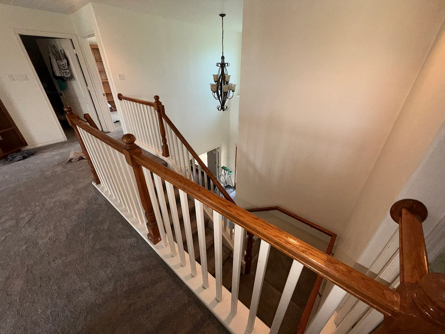 5 bed, 3807 sqft, $5,500 — Photo 3