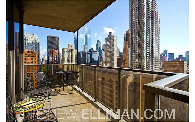 Sold by Douglas Elliman | media 18