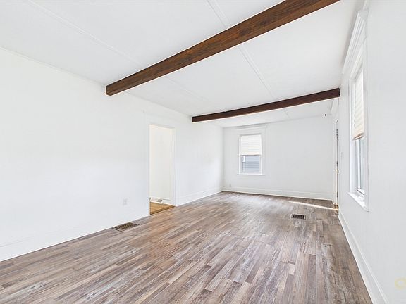 5th image of 887 Shawmut Ave