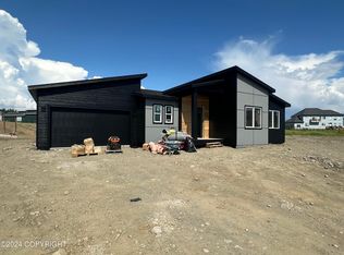 2403 S Sunrise View Cir, Palmer, AK 99645