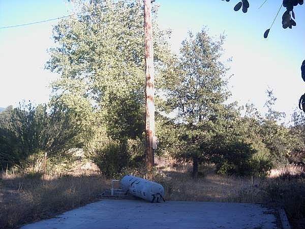 1st image of 1909 Pine Grove Dr