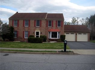 1313 Atlas Ln, Northampton, PA 18067