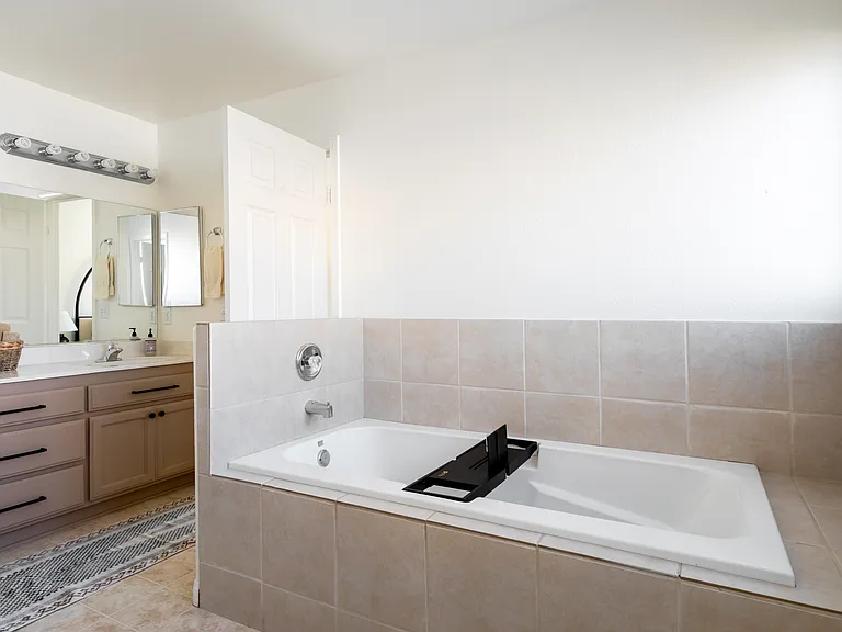 57097 Selecta Ave — Photo 48