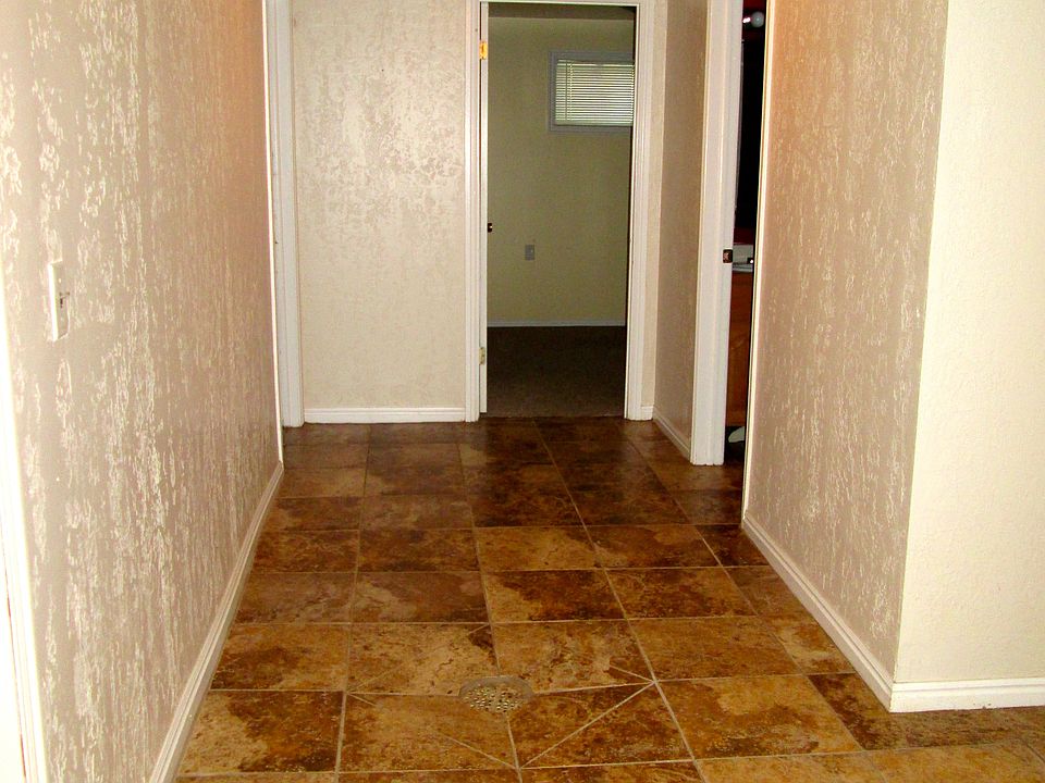 1st image of 4528 S Arcadia Ln