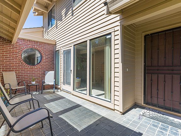 2nd image of 171 Portinao Cir