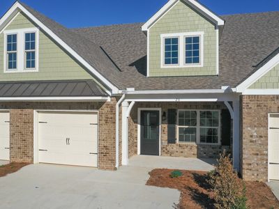 26 Merlin St, Opelika, AL, 36801