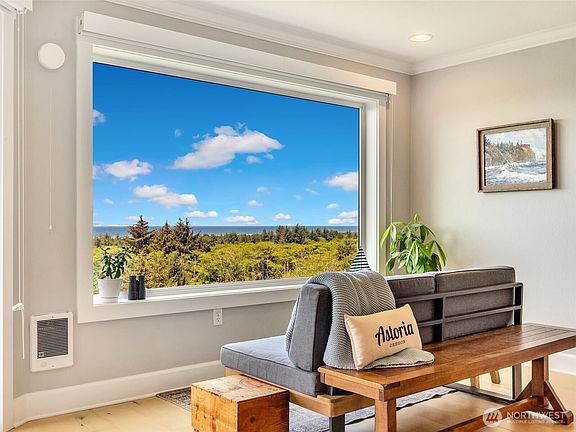 3rd image of 2815 Willows Road #337