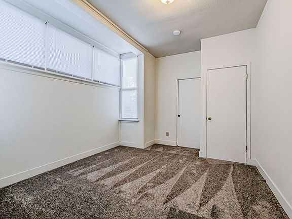 4th image of 3217 Hoyt Ave SE #A