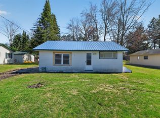 344 S Sleeper Dr, Lincoln, MI 48742