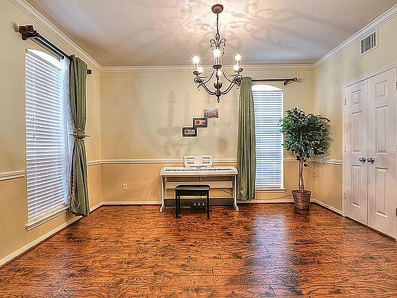 5th image of 20811 Mansfield Bay Ln