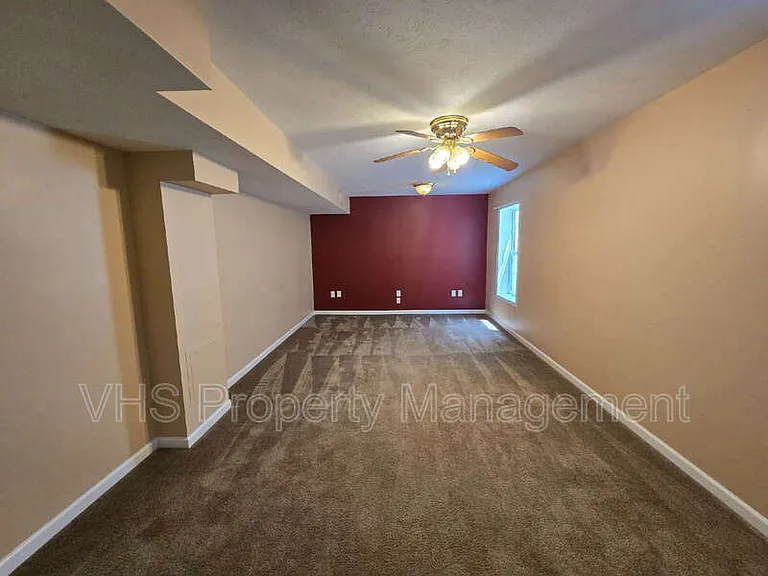 1929 Belle Ave — Photo 21