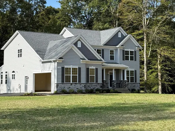 7924 William Smallwood Ct, La Plata, MD 20646