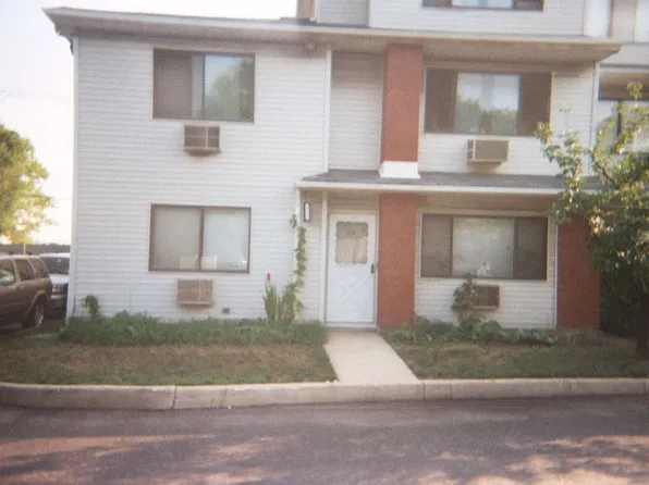 18 Richmond Ct #9A, Staten Island, NY 10303