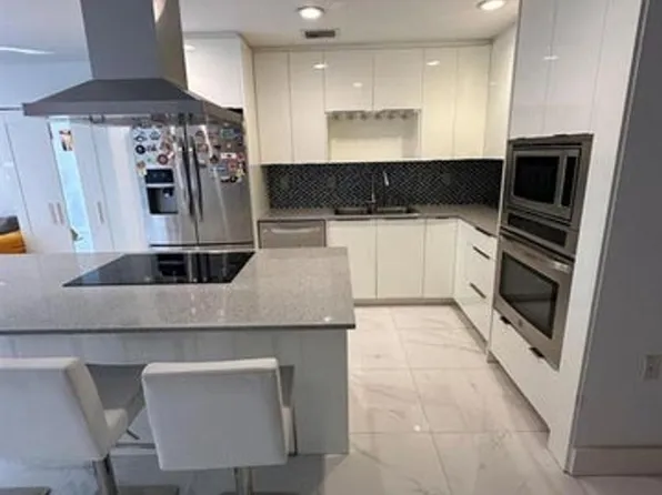 3052 SW 129th Ter #114, Hollywood, FL 33027