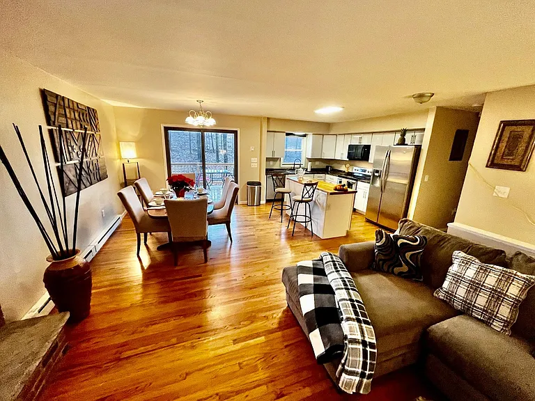 21 Basswood Ct — Photo 23