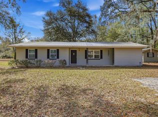 214 NW Saturn Ln, Lake City, FL 32055