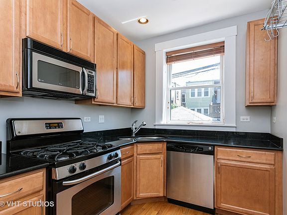 4th image of 5915 N Paulina St #1W
