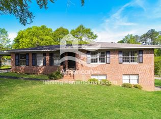 2448 Alandale Dr, Macon, GA