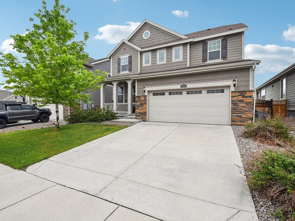8910 Azalea Ct