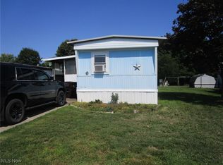 6 Carroll Ave, Orwell, OH 44076