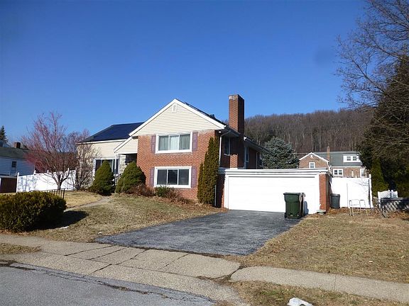 2nd image of 906 N 25th St
