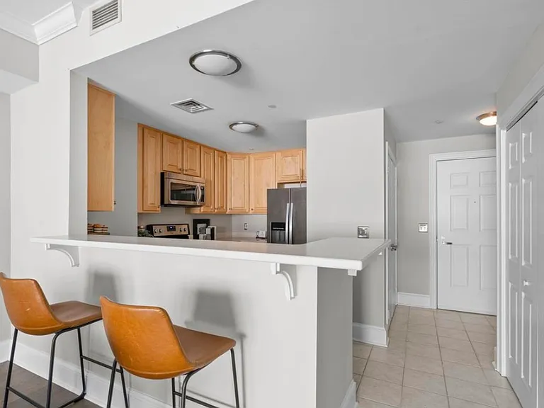510 Glenwood Ave #402 — Photo 9