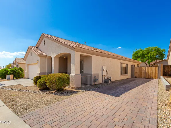 6702 E ROLAND Street, Mesa, AZ 85215