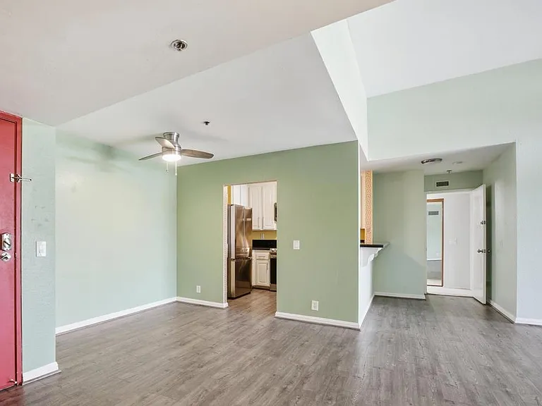 3955 Faircross Pl #80 — Photo 3