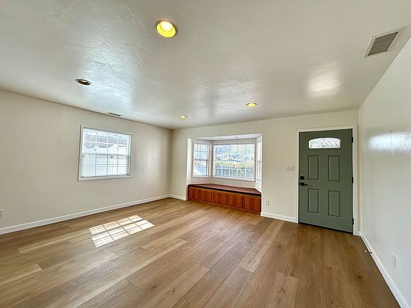 3rd image of 3547 Fireway Dr