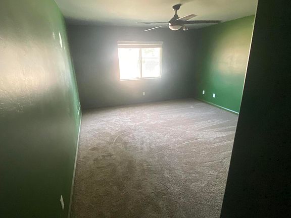 4th image of 4204 E Oak Ave