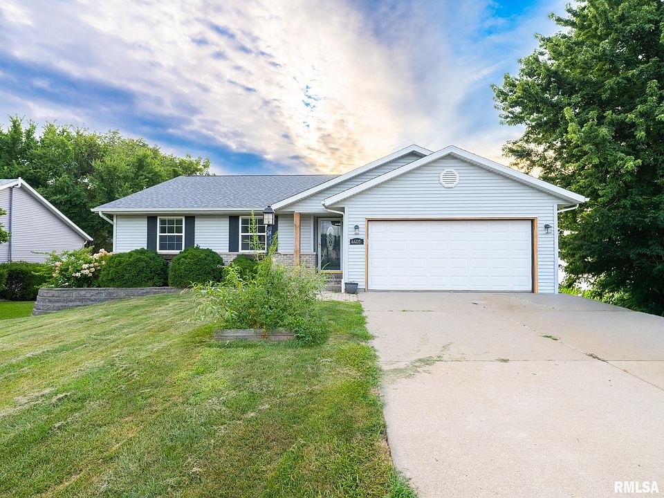 1st image of 4405 S Newcastle Ct