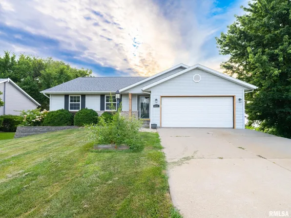 4405 S Newcastle Ct, Mapleton, IL 61547