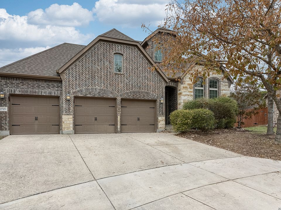 1st image of 2715 Windcliff