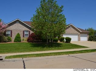 4025 Sassafras Ln, Shiloh, IL 62221