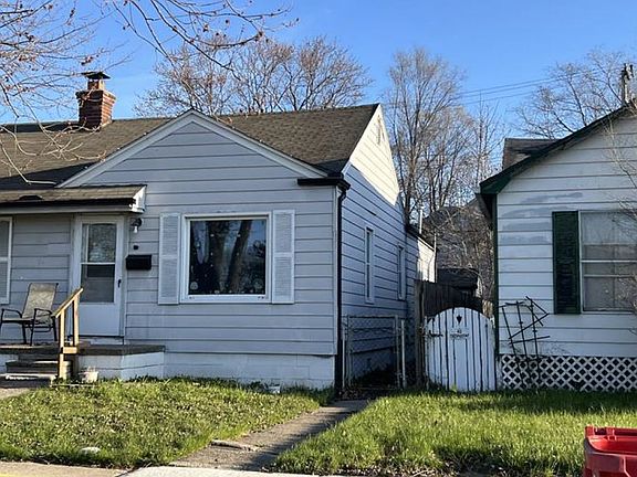 2nd image of 19405 Meier St